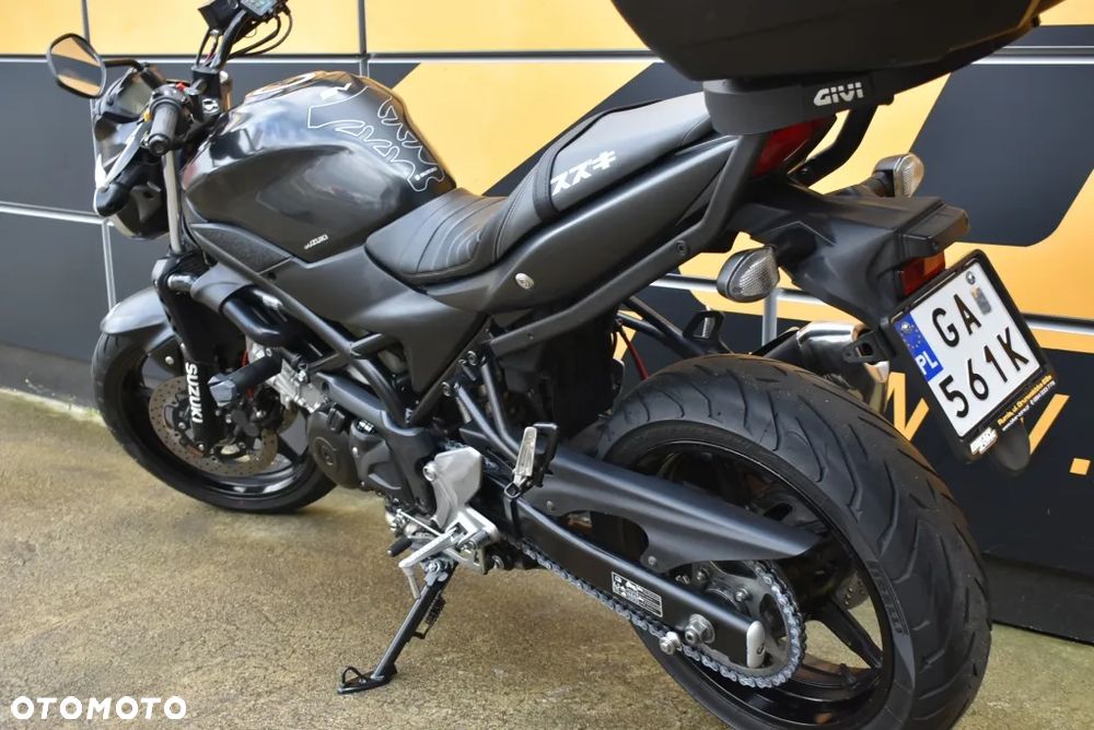 Suzuki SV - 15