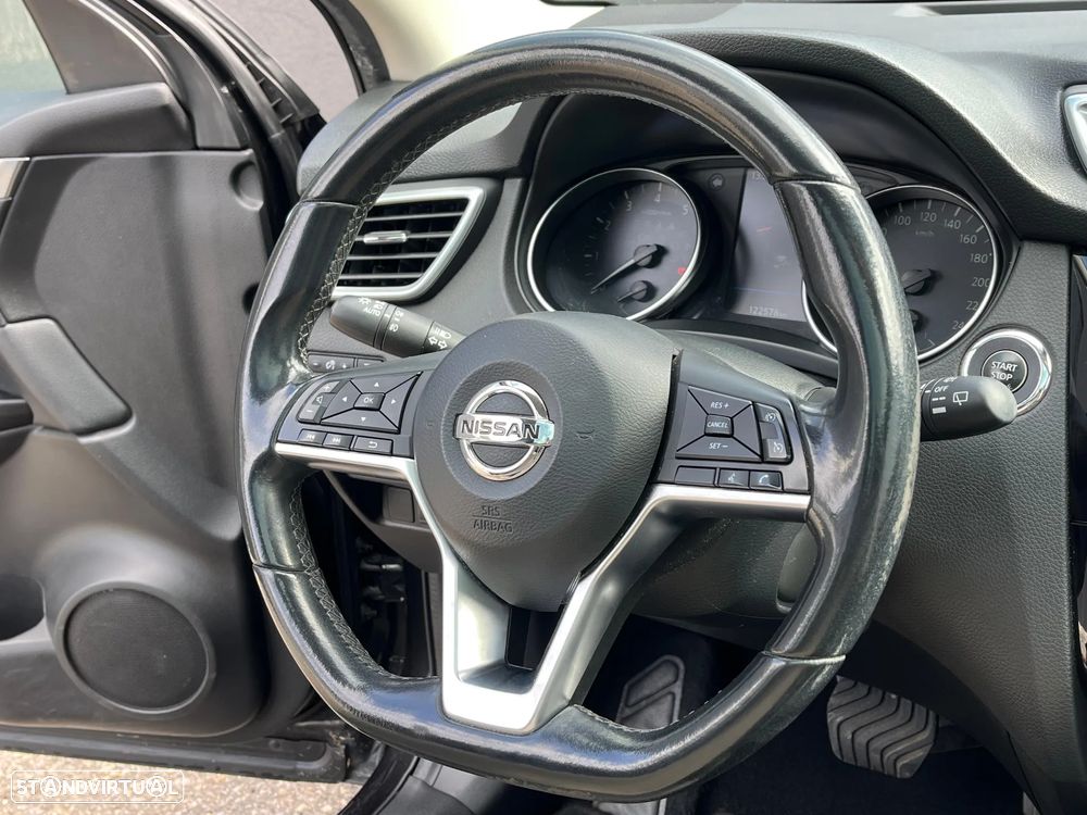 Nissan Qashqai 1.3 DIG-T Tekna Xtronic - 18