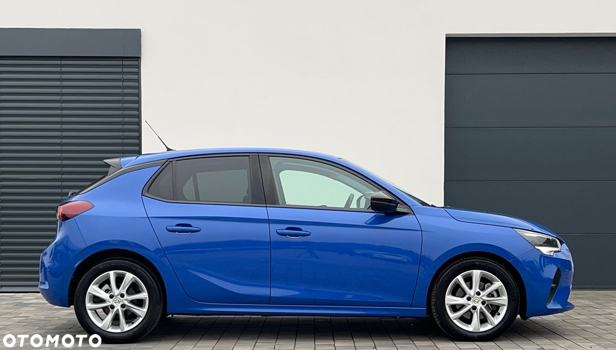 Opel Corsa 1.2 Elegance S&S - 3