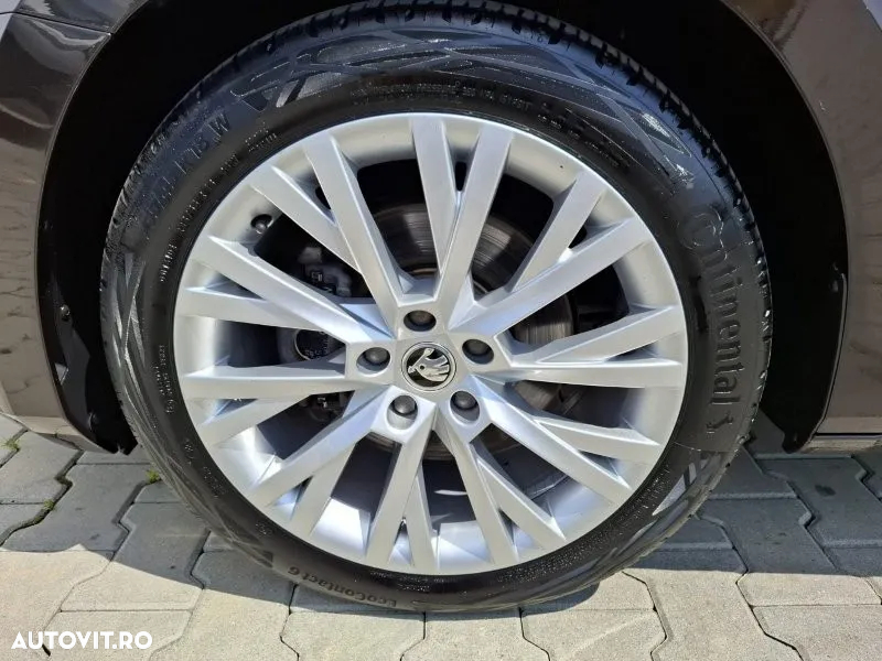 Skoda Superb 2.0 TSI DSG Style - 35