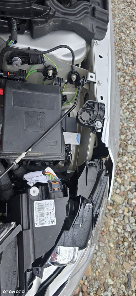 Peugeot 308 BlueHDi FAP 120 Stop & Start Allure - 20