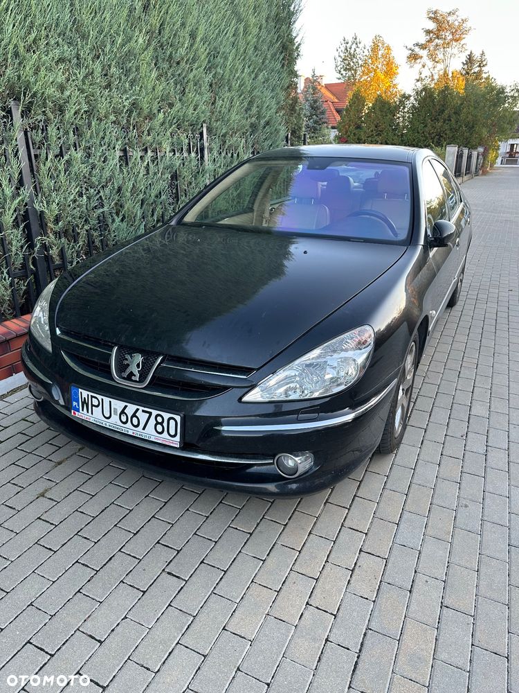 Peugeot 607