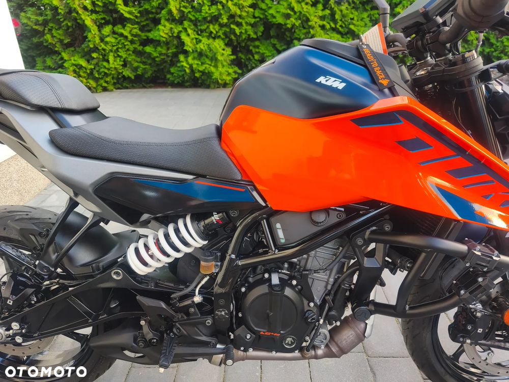 KTM Duke - 13