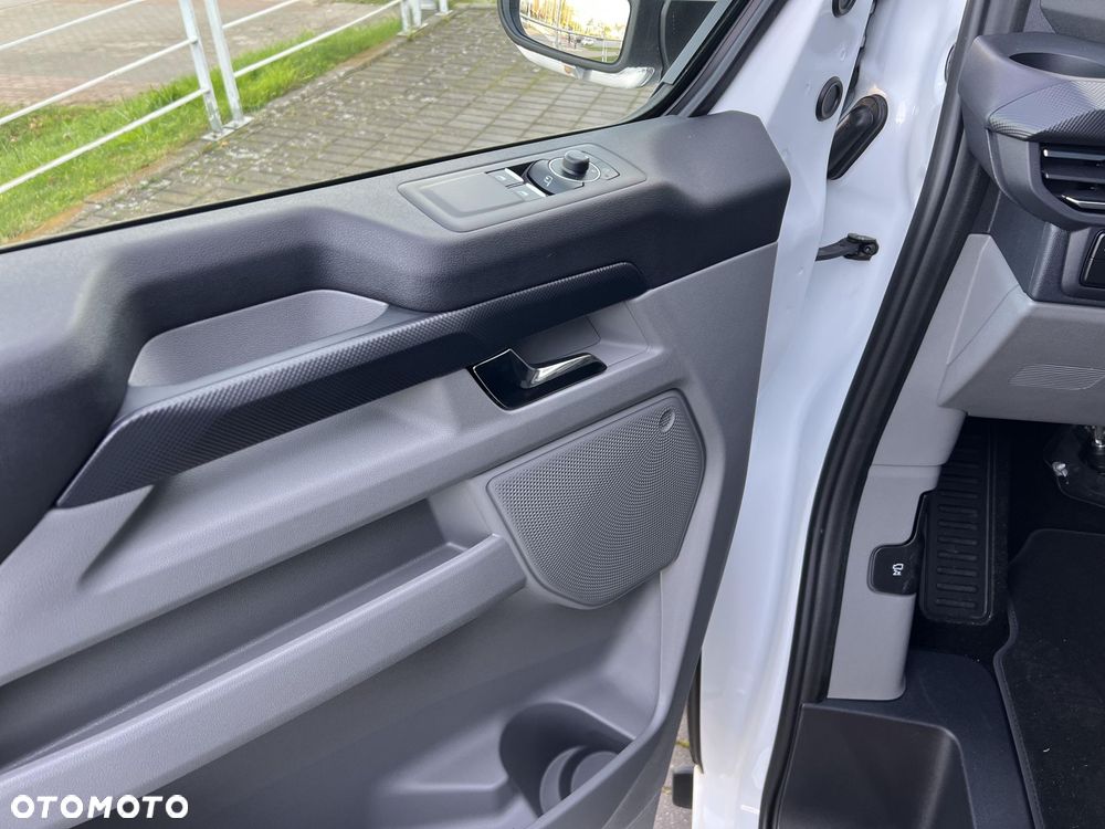 Ford Transit Custom - 10