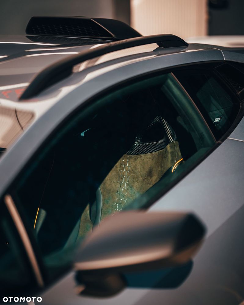 Lamborghini Huracan - 8