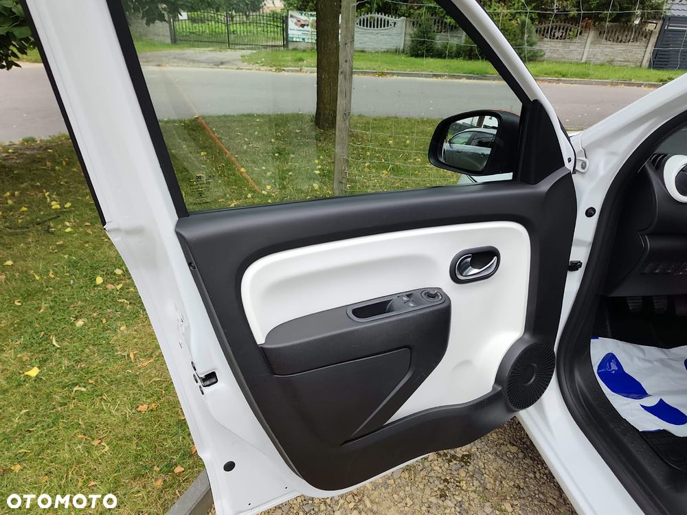 Renault Twingo ENERGY TCe 90 Intens - 16