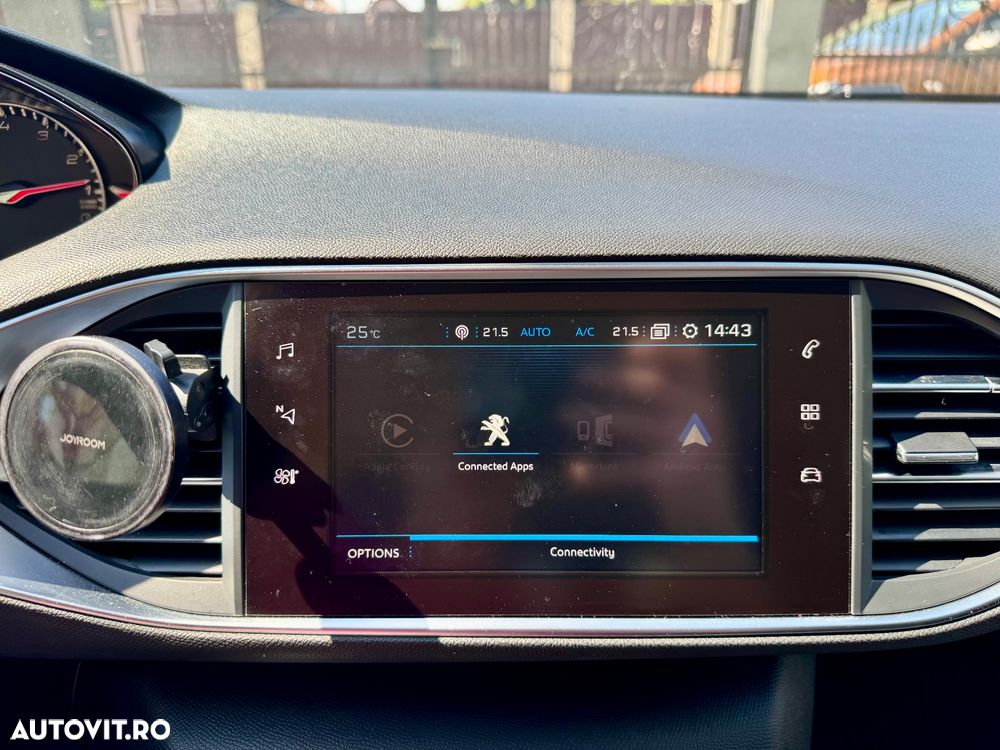 Peugeot 308 1.2 L PureTech Turbo Allure Aut. - 9