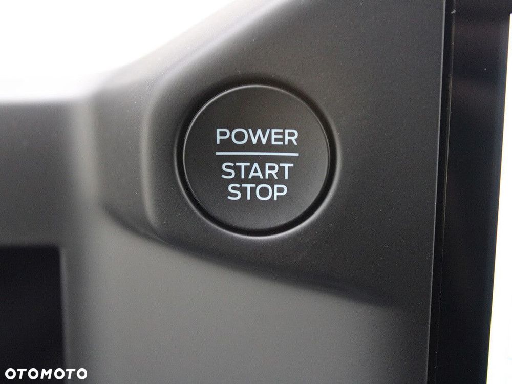 Ford transit-custom Trend Van 2.5 PHEV 232KM CVT FWD 320 L2 - 16