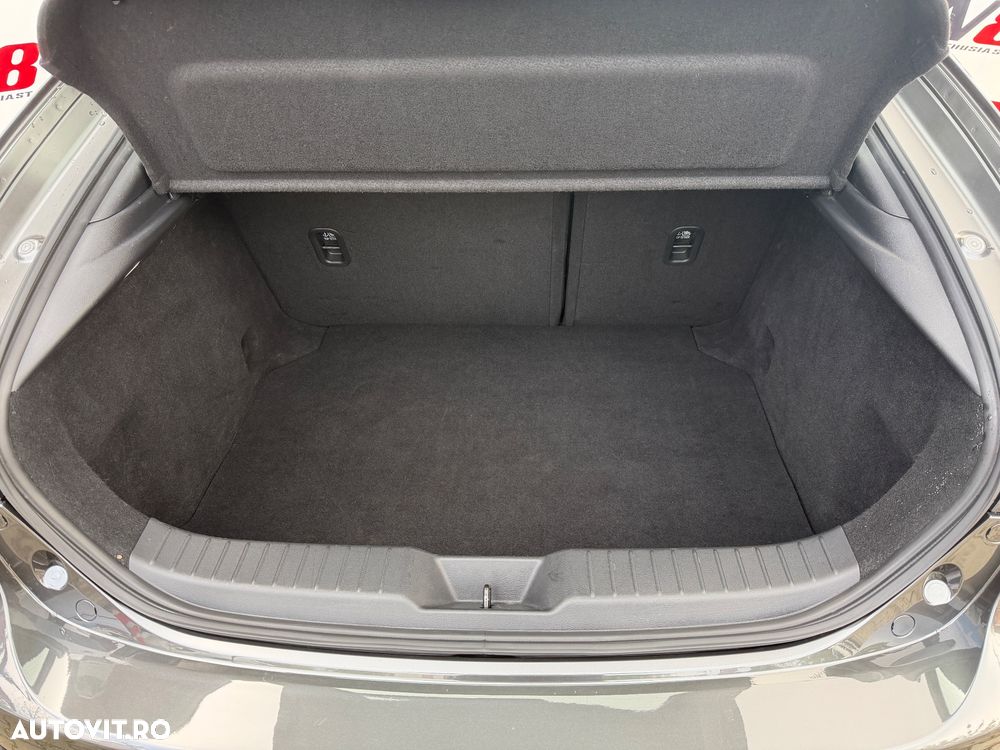 Mazda 3 - 27