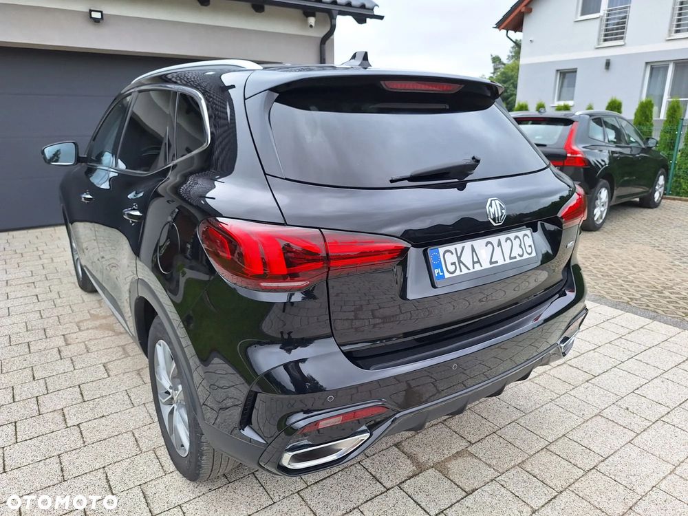 MG HS 1.5 T-GDI Excite DCT - 4