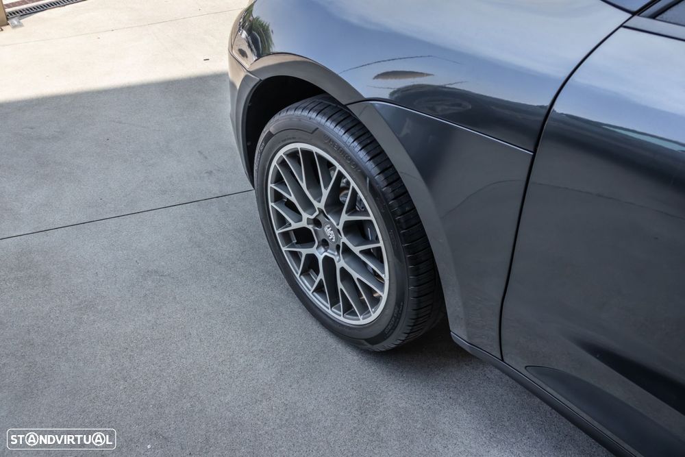 Porsche Macan - 11