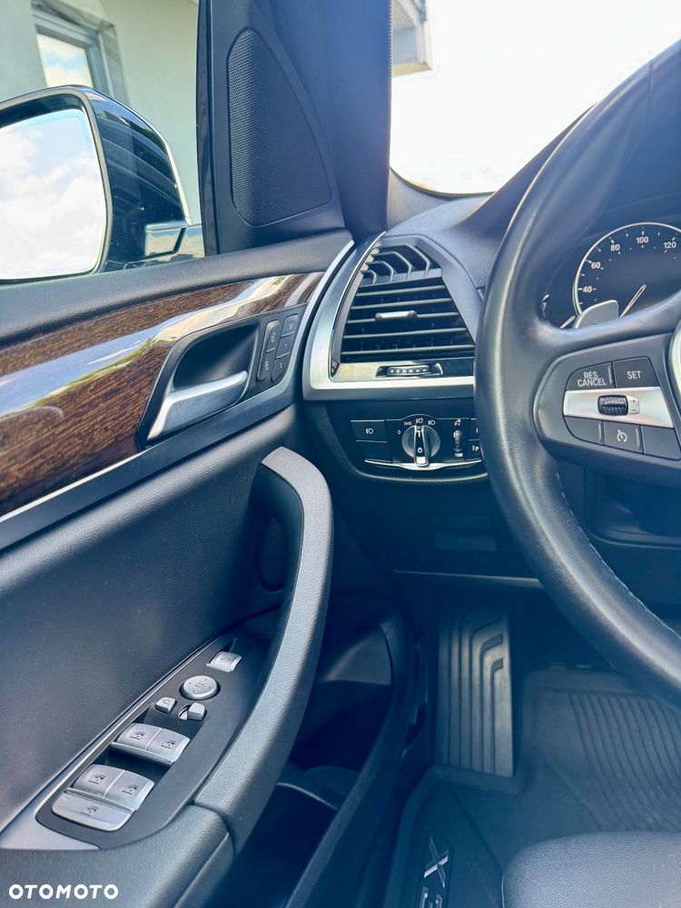 BMW X3 xDrive30i GPF Luxury Line sport - 21