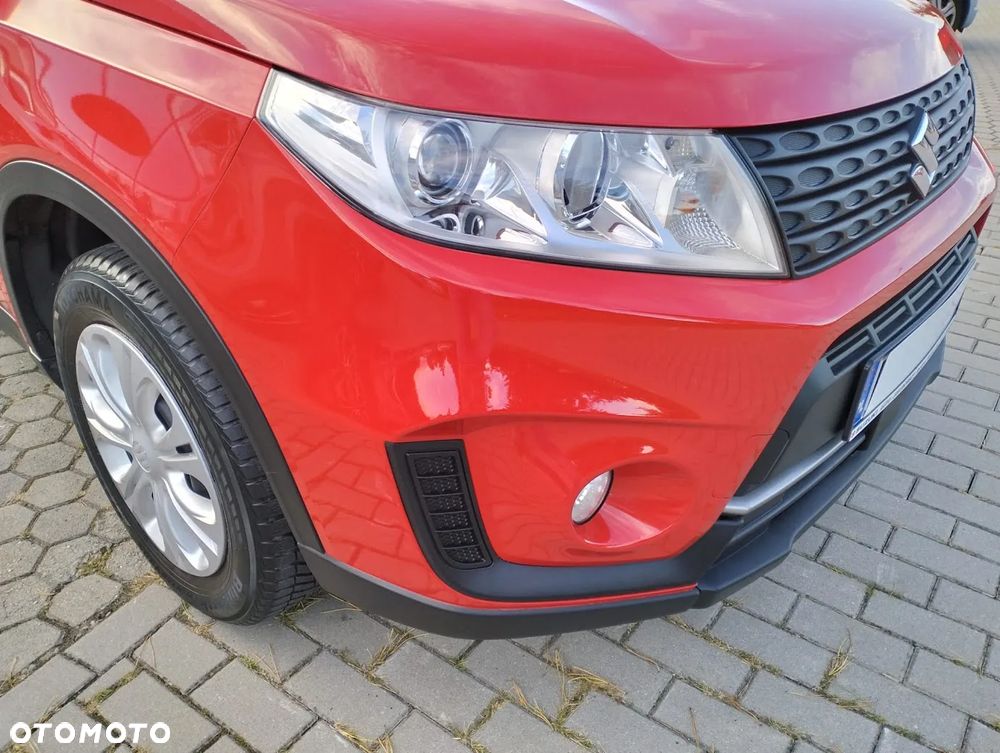 Suzuki Vitara 1.0 Boosterjet Premium 2WD - 11