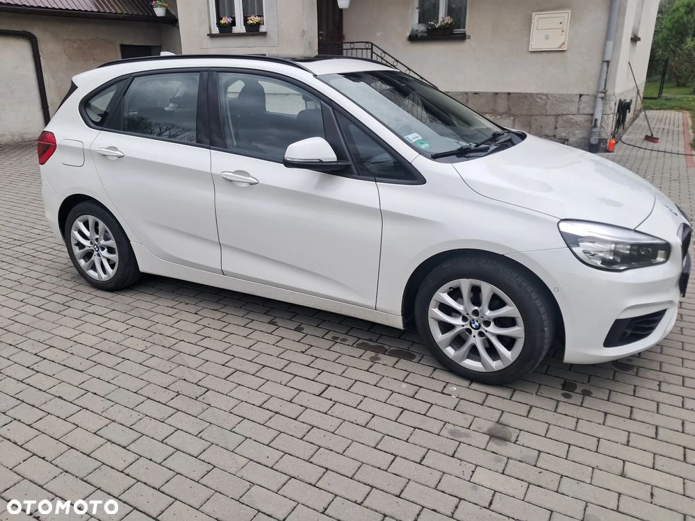 BMW Seria 2 218d - 1