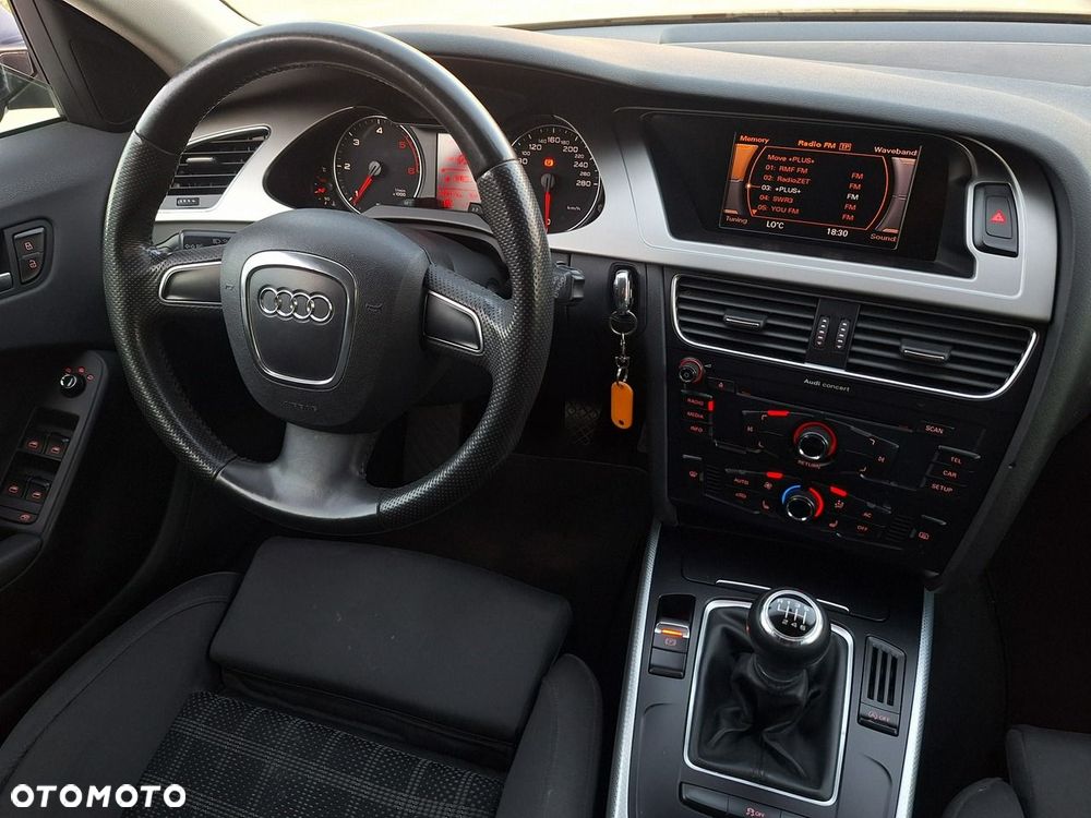 Audi A4 Allroad - 10