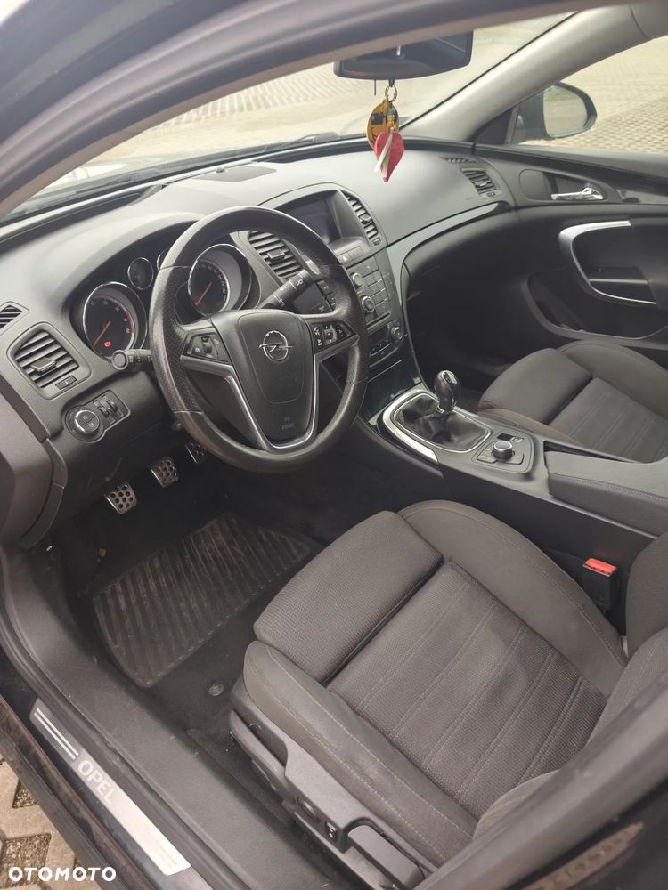 Opel Insignia 1.8 - 7