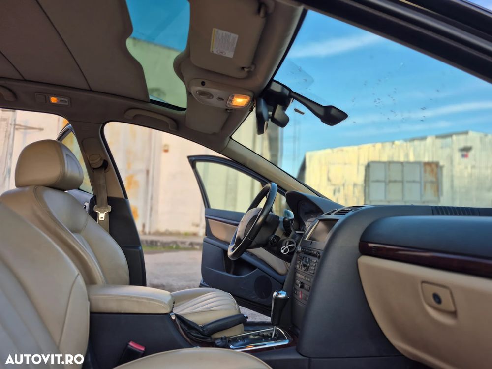 Peugeot 407 HDi 135 Automatik Business Line - 19