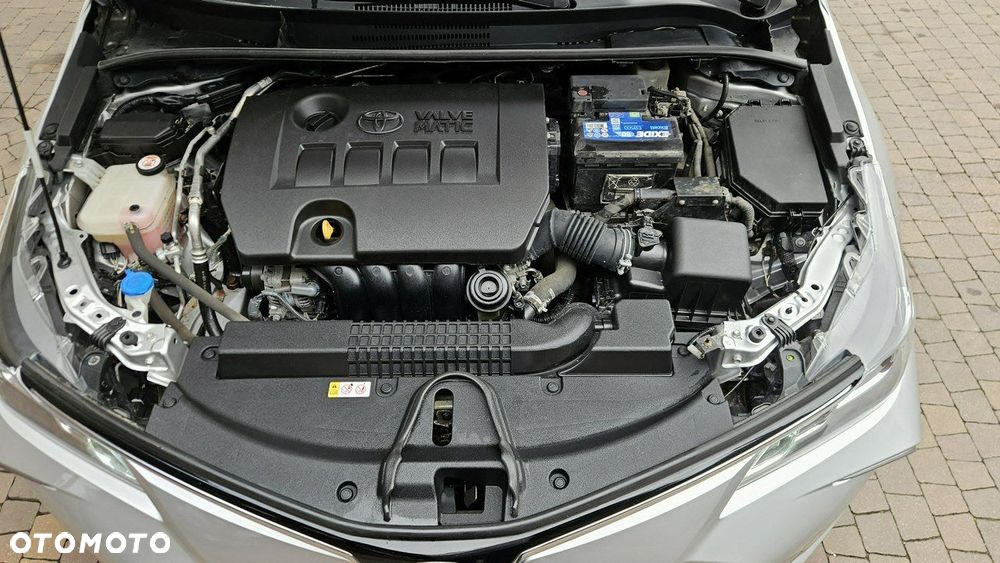 Toyota Corolla - 33