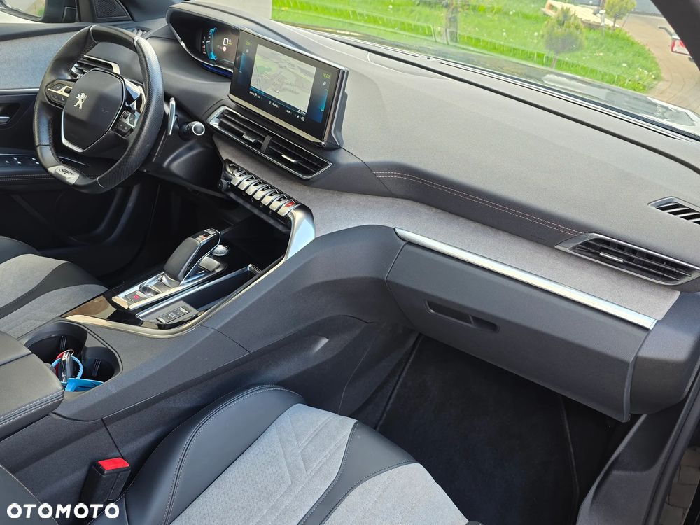 Peugeot 3008 1.6 PureTech HYbrid GT S&S EAT8 - 31