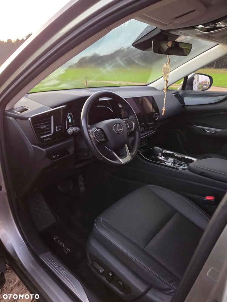 Lexus NX 350h Prestige 2WD - 3