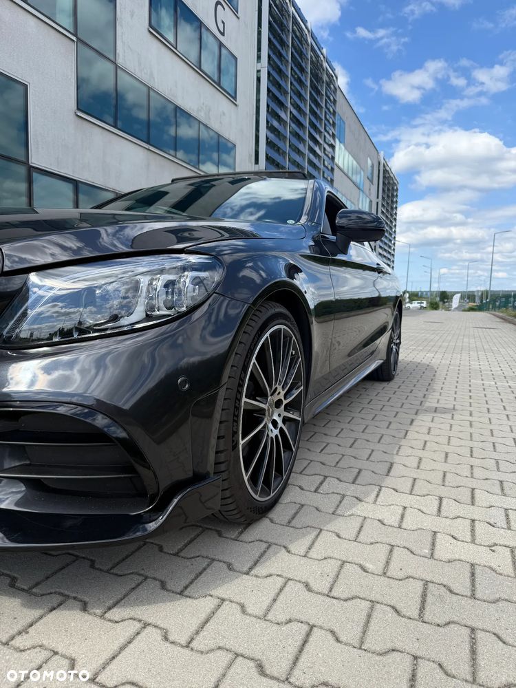 Mercedes-Benz Klasa C 300 9G-TRONIC AMG Line - 6