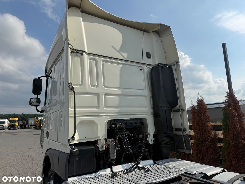 DAF 460 - 17