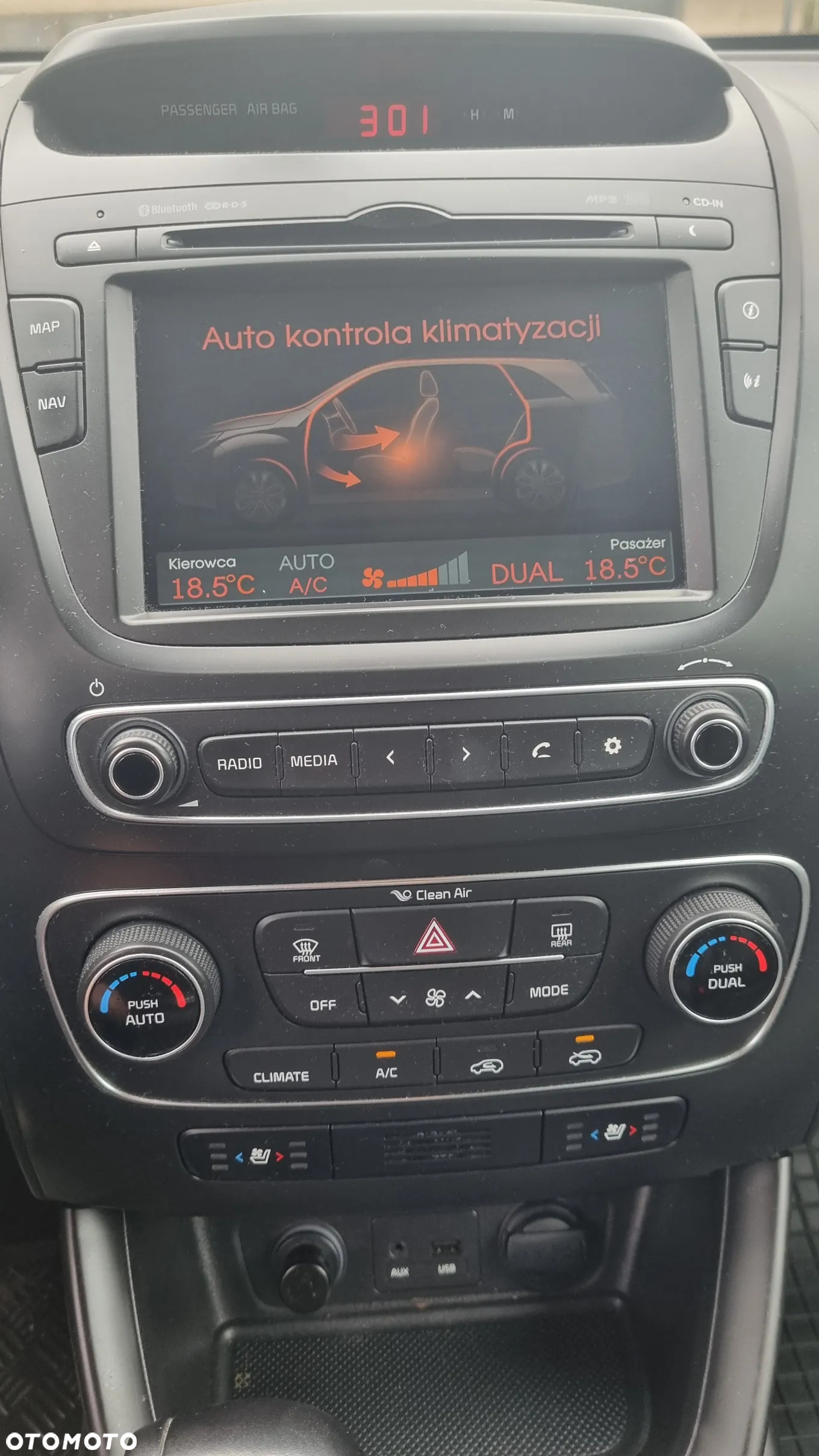 Kia Sorento 2.2 CRDI M - 8