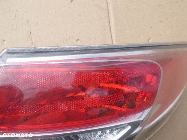 LAMPA PRAWY TYŁ PRAWA TYLNA MAZDA 6 SEDAN WERSJA USA 2010 - 6