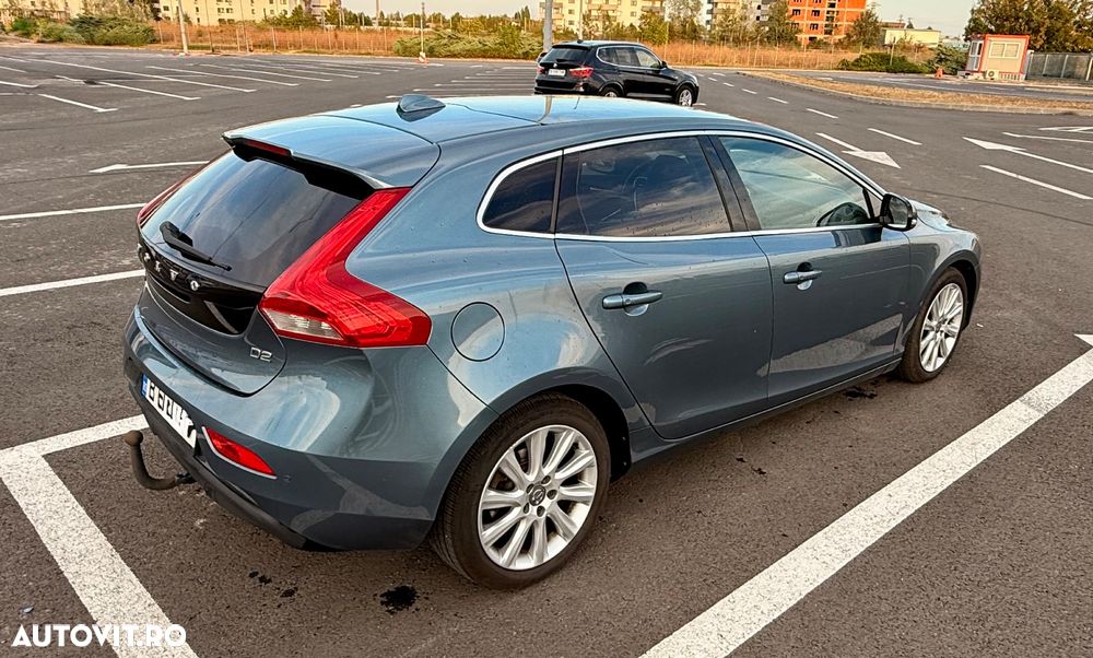 Volvo V40 D2 - 3