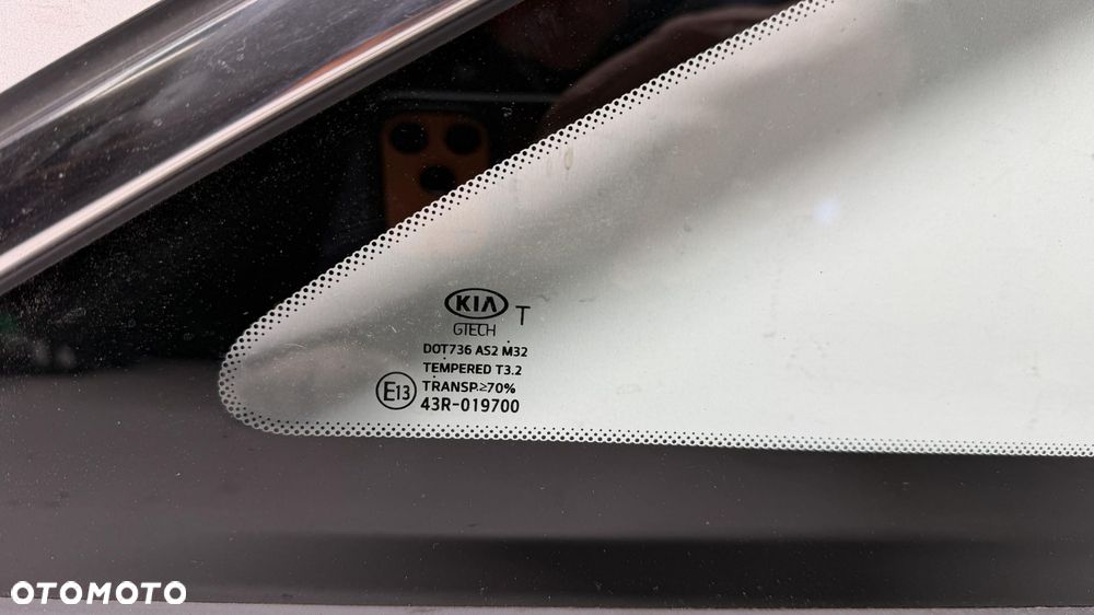 KIA CEED III KOMBI SZYBA KAROSERYJNA PRAWA PRAWY TYŁ CHROM 17-21 - 3
