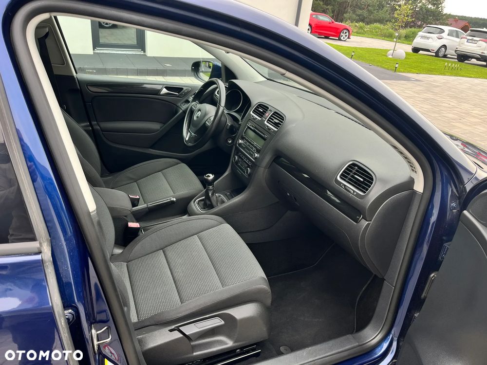 Volkswagen Golf 1.6 TDI DPF BlueMotion Technology Trendline - 19