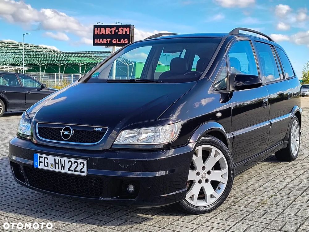 Opel Zafira - 1