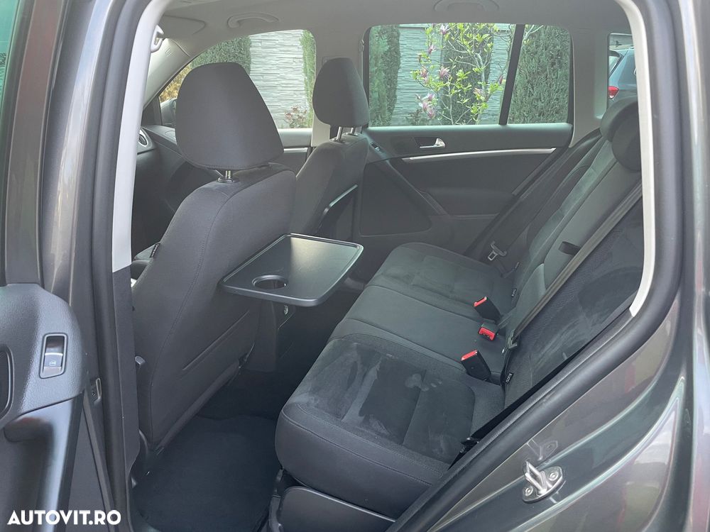 Volkswagen Tiguan - 20