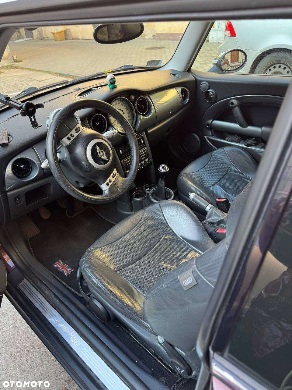 MINI Cooper - 12