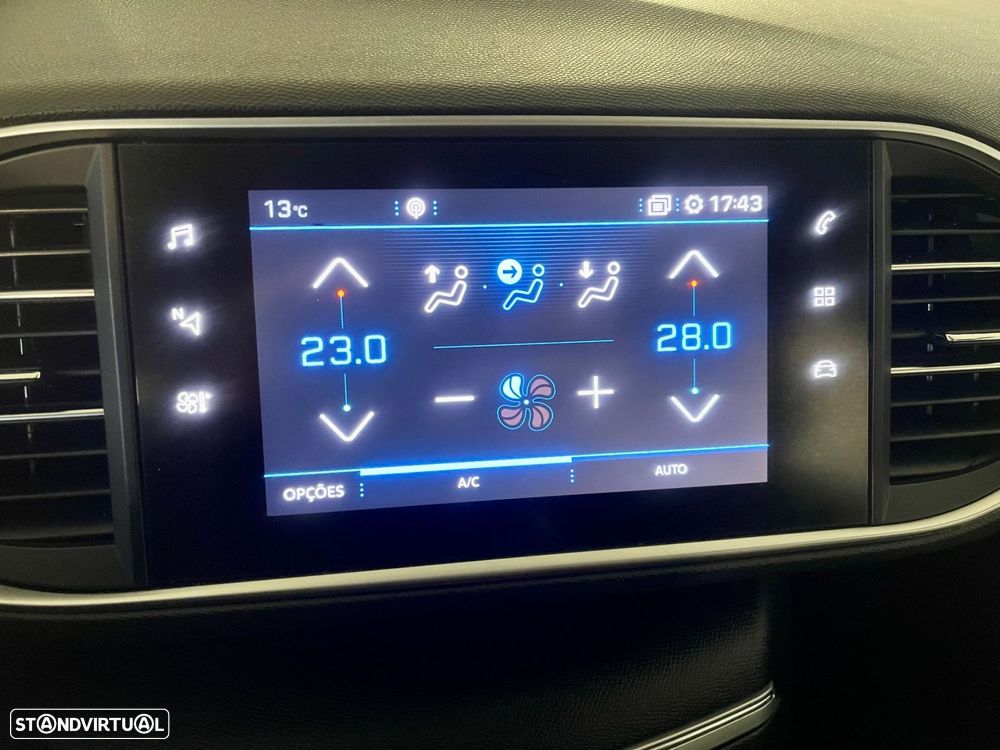 Peugeot 308 SW BlueHDi 130 EAT8 Style - 16