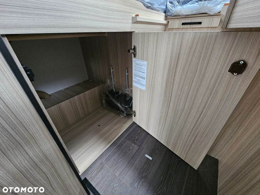 Sun Living by Adria C 70DL - 13
