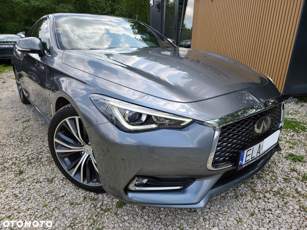 Infiniti Q60 - 2