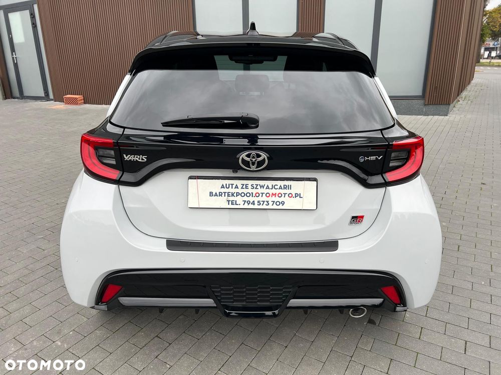 Toyota Yaris 2024 photo 5