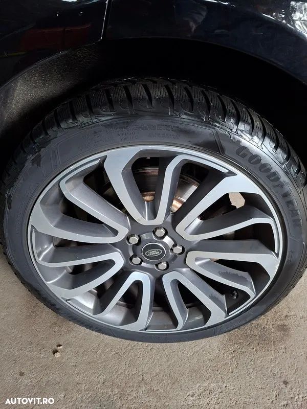 Land Rover Range Rover - 15