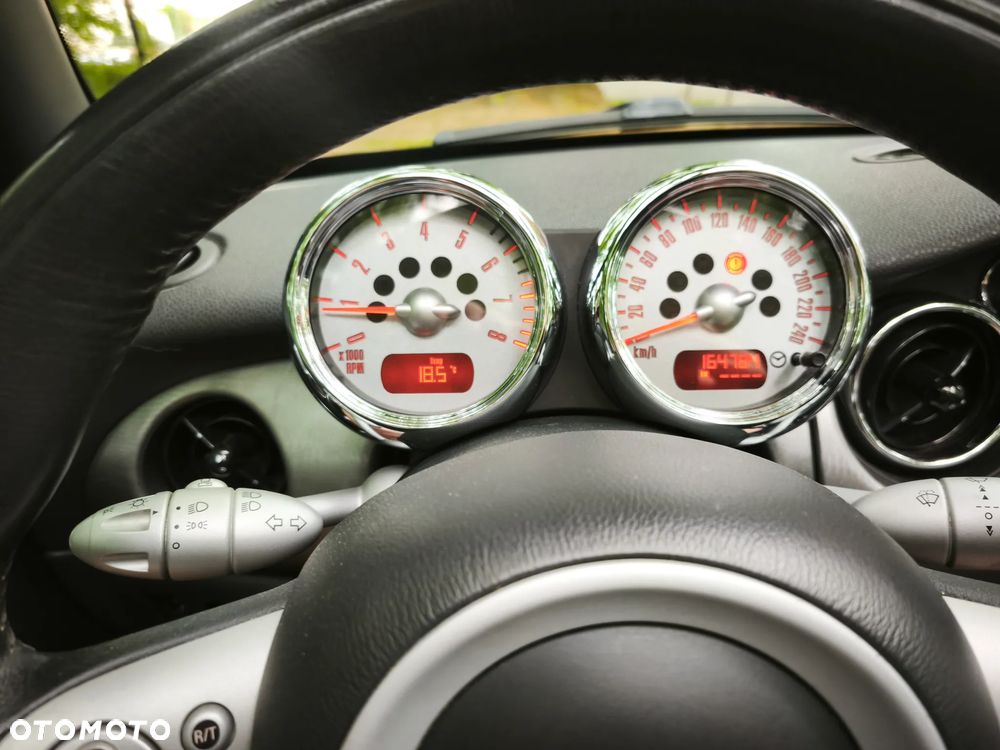 MINI Cooper Sidewalk - 15
