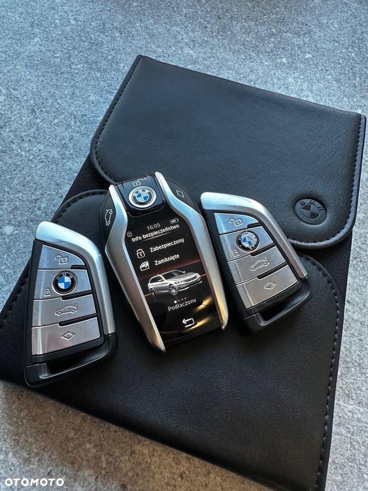 BMW Seria 5 520d xDrive M Sport sport - 33