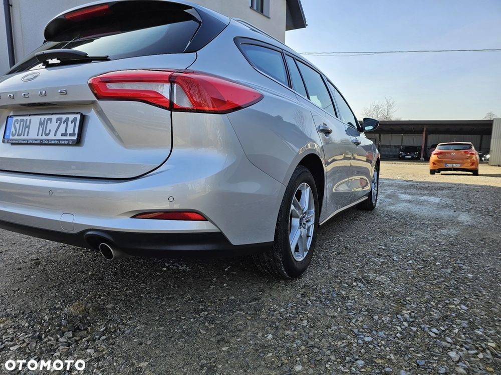 Ford Focus SW - 30