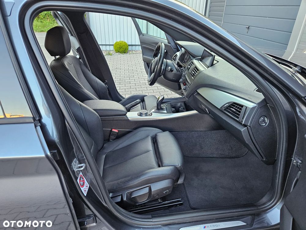 BMW Seria 1 M135i xDrive Sport-Aut - 30