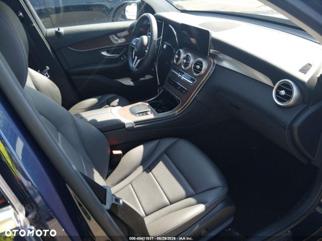 Mercedes-Benz GLC 300 4Matic 9G-TRONIC - 11