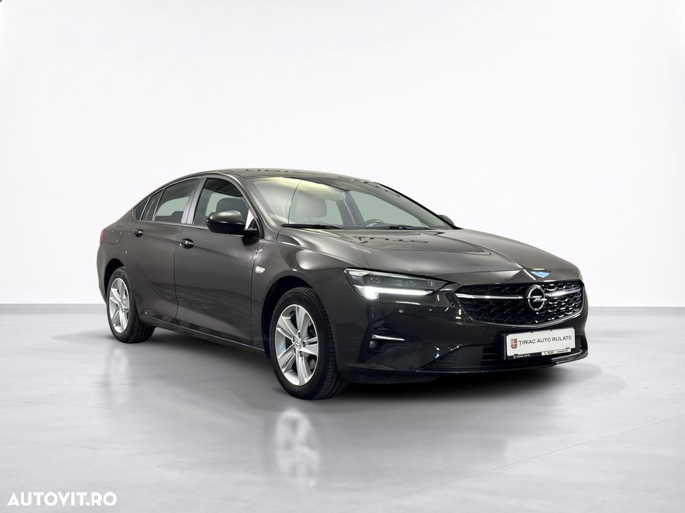 Opel Insignia - 8