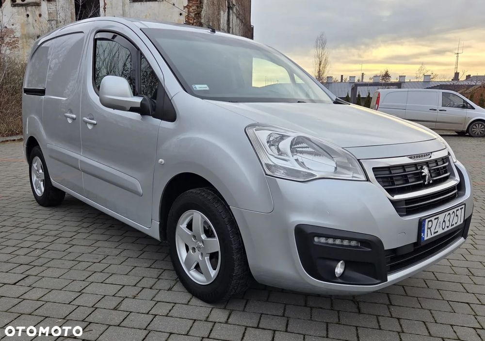 Peugeot PARTNER - 4