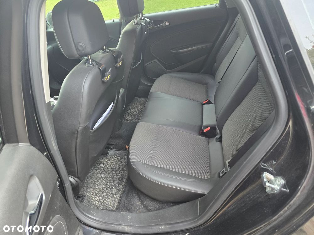 Opel Astra 2.0 CDTI Enjoy - 4