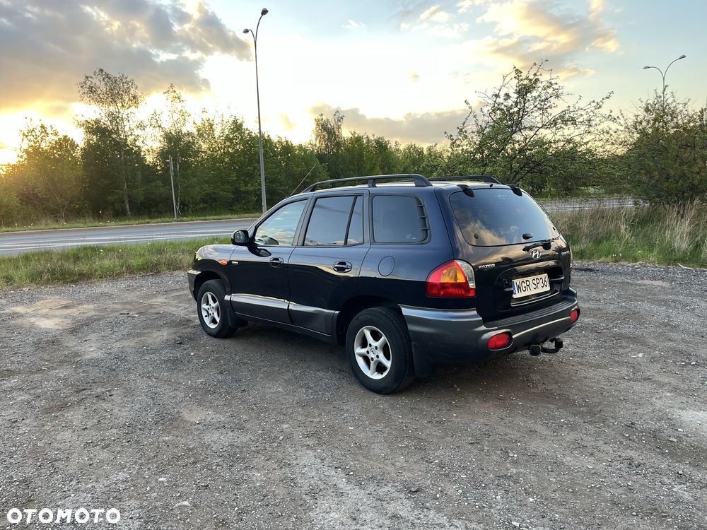 Hyundai Santa Fe - 4