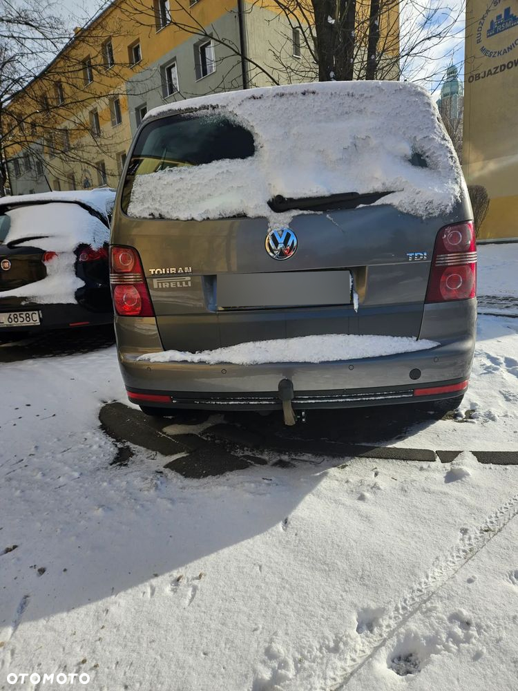 Volkswagen Touran 1.9 TDI Conceptline - 15