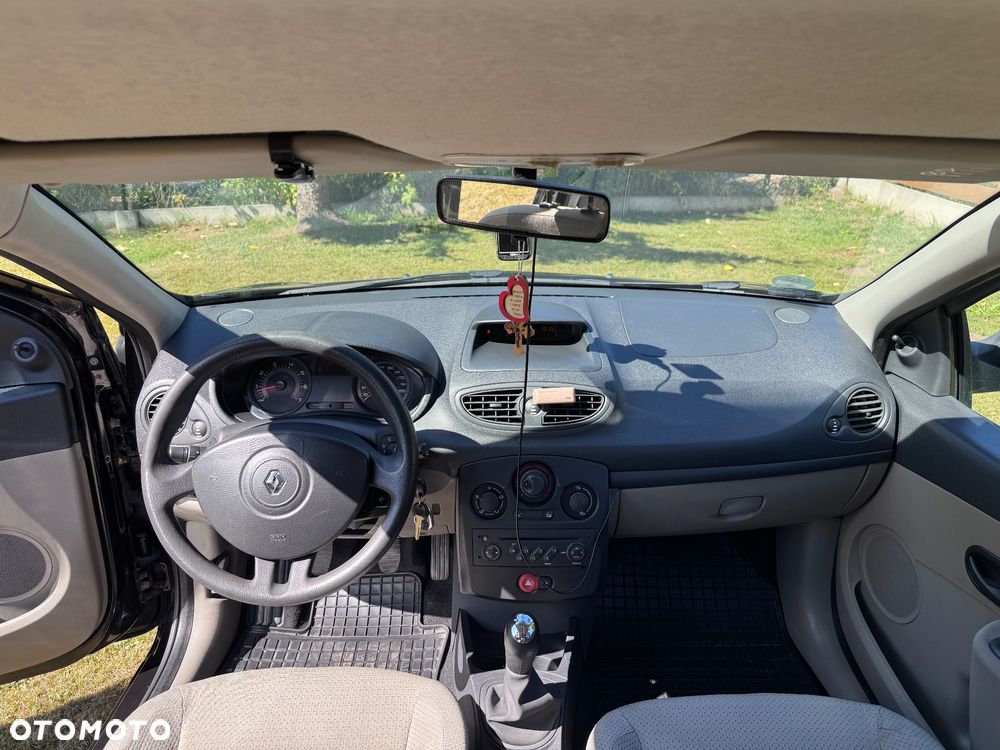 Renault Clio 1.2 16V Authentique - 2